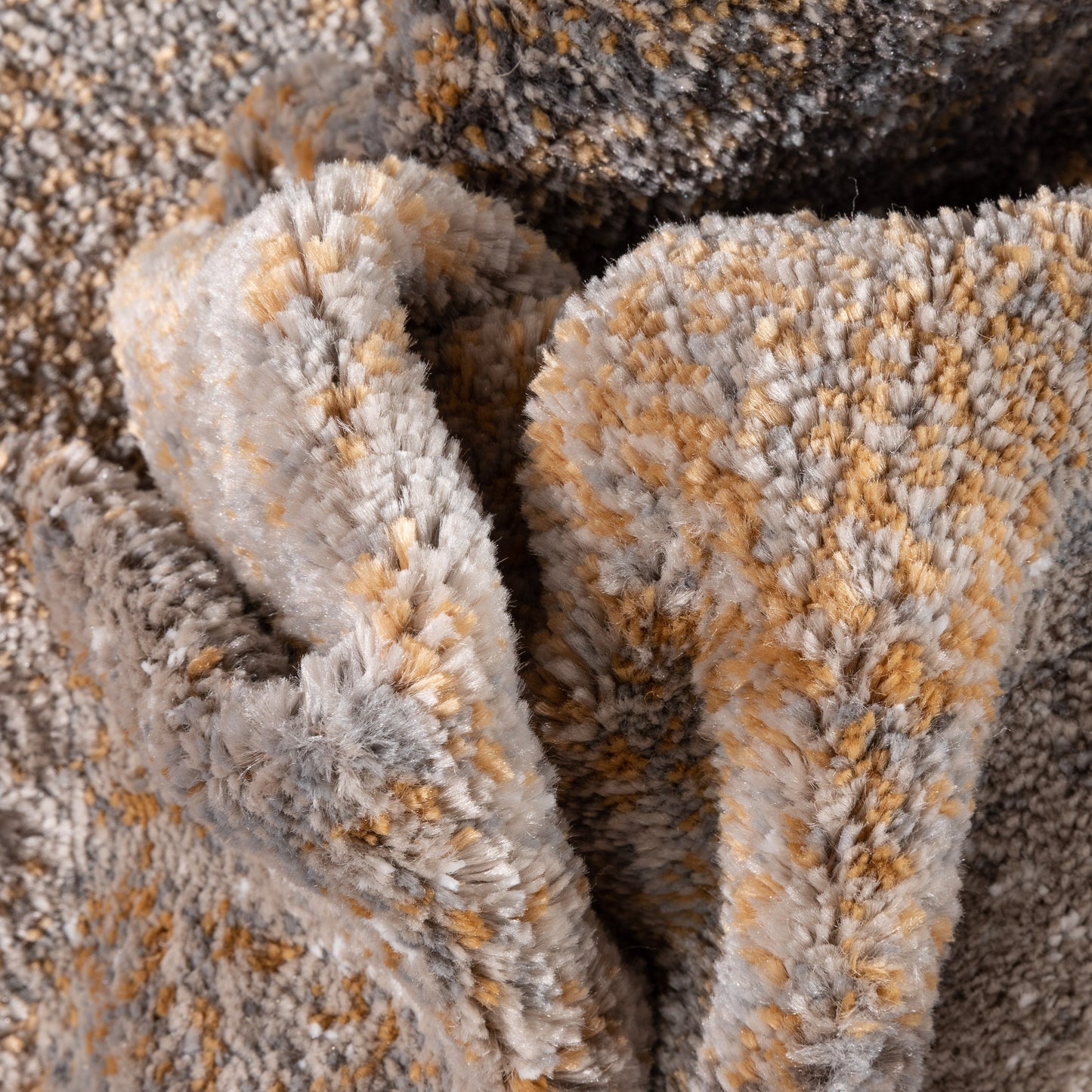 Kye Modern Abstract Geometric Grey Rust Rug VER-120