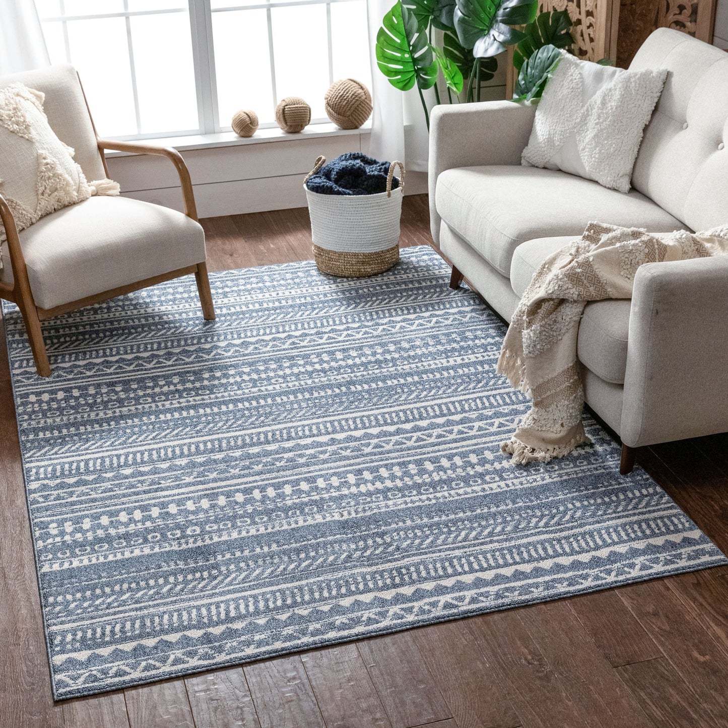 Easton Blue Modern Geometric Rug VR-16