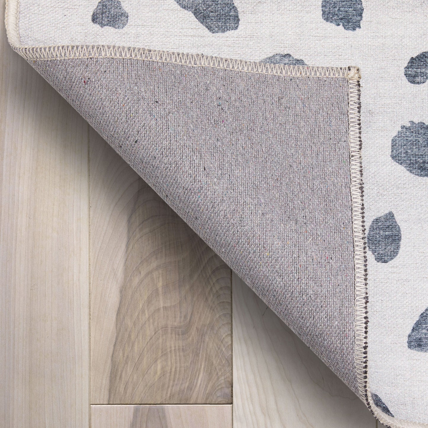 Animal Dots Modern Ivory Black Flat-Weave Washable Area Rug W-KD-08A