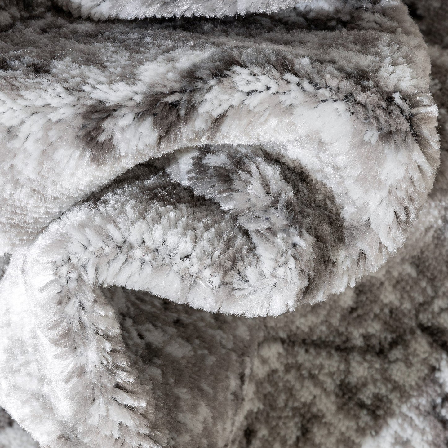 Argos Modern Vintage Lattice Ivory Grey Rug ZAZ-32