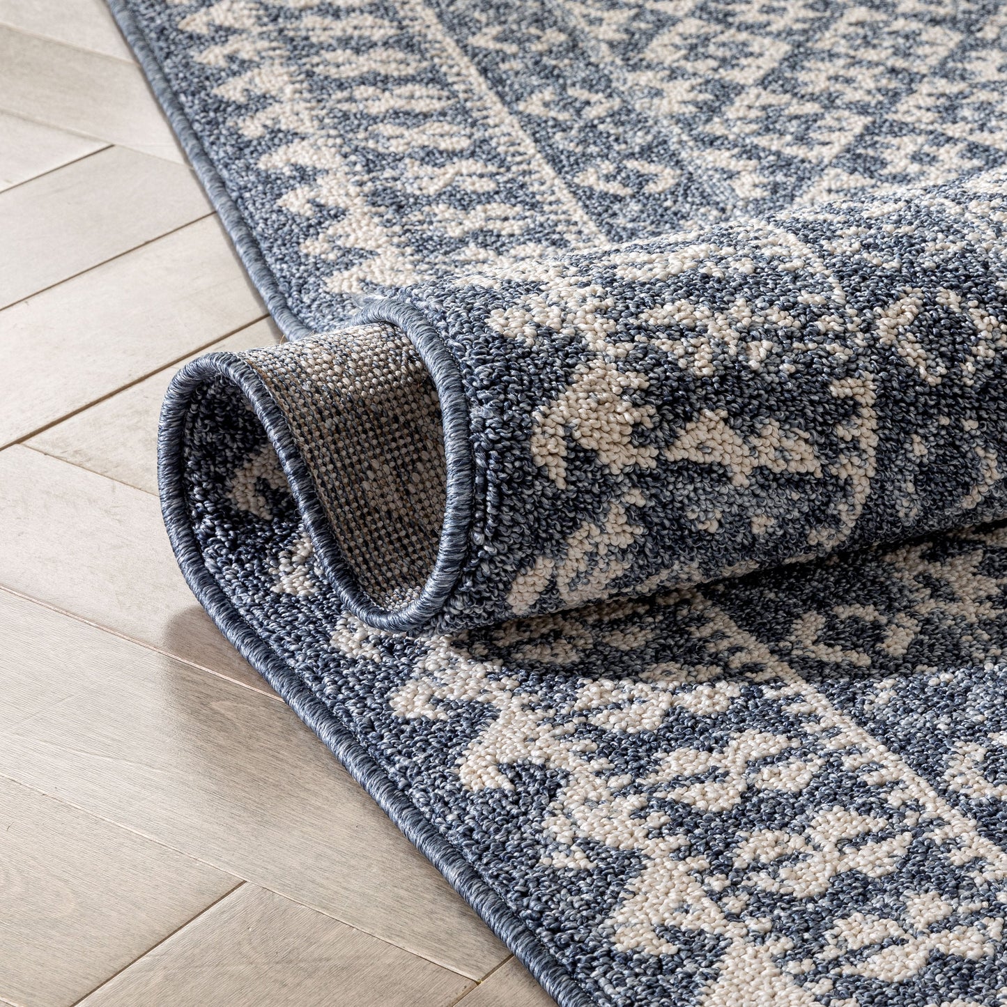 Callista Tribal Trellis Pattern Blue Kilim-Style RugLDL-204