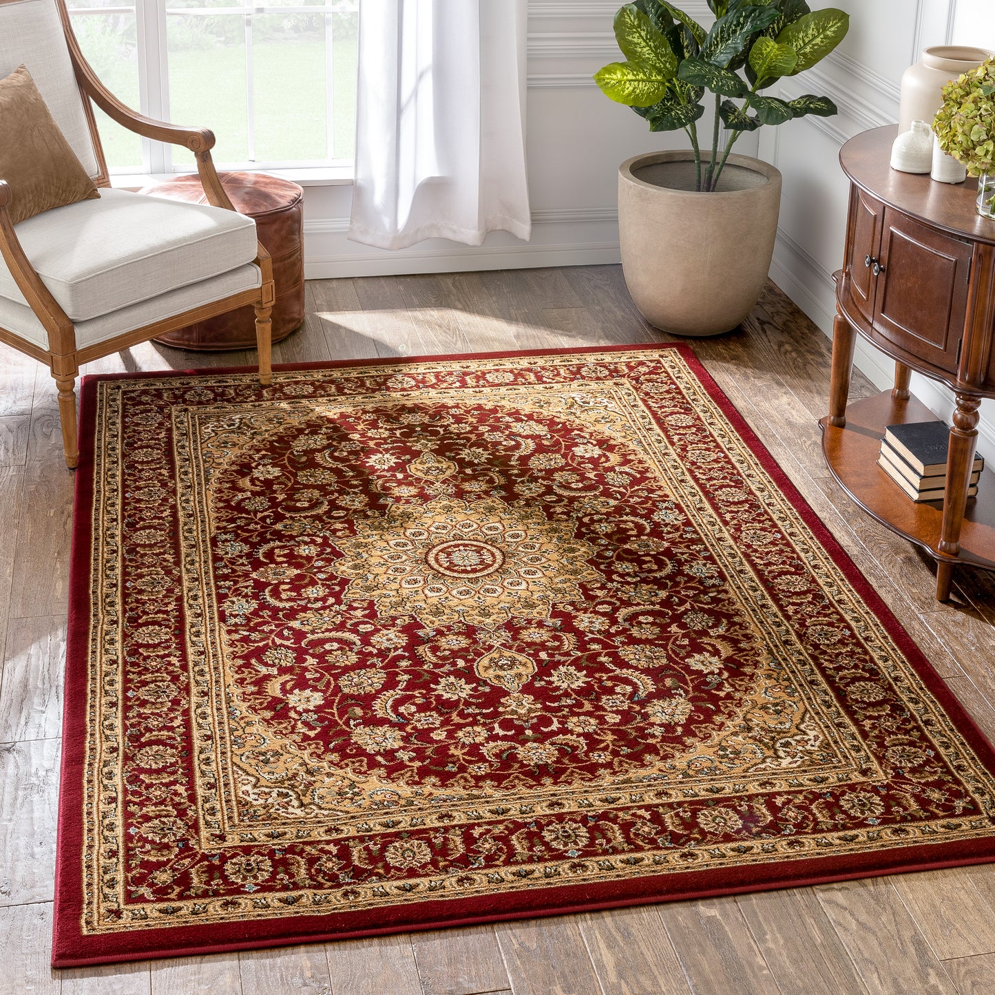 Aviva Red Traditional Rug 3640