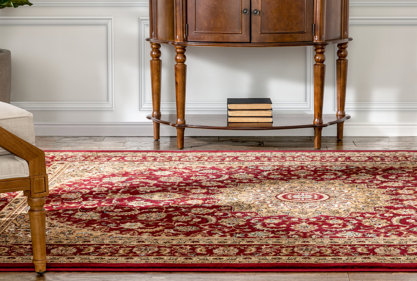 Aviva Red Traditional Rug 3640