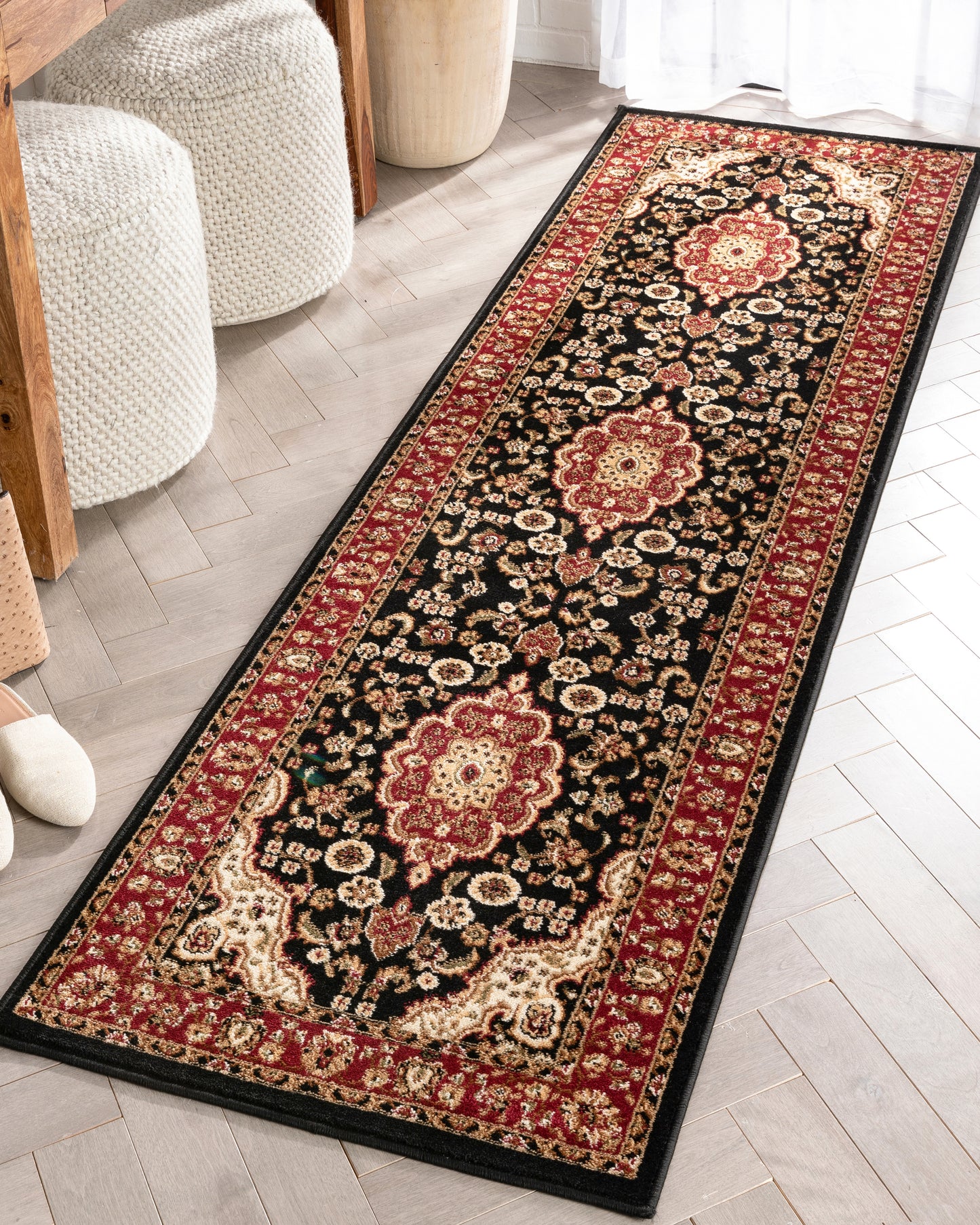 Medallion Kashan Black Traditional Rug 54103