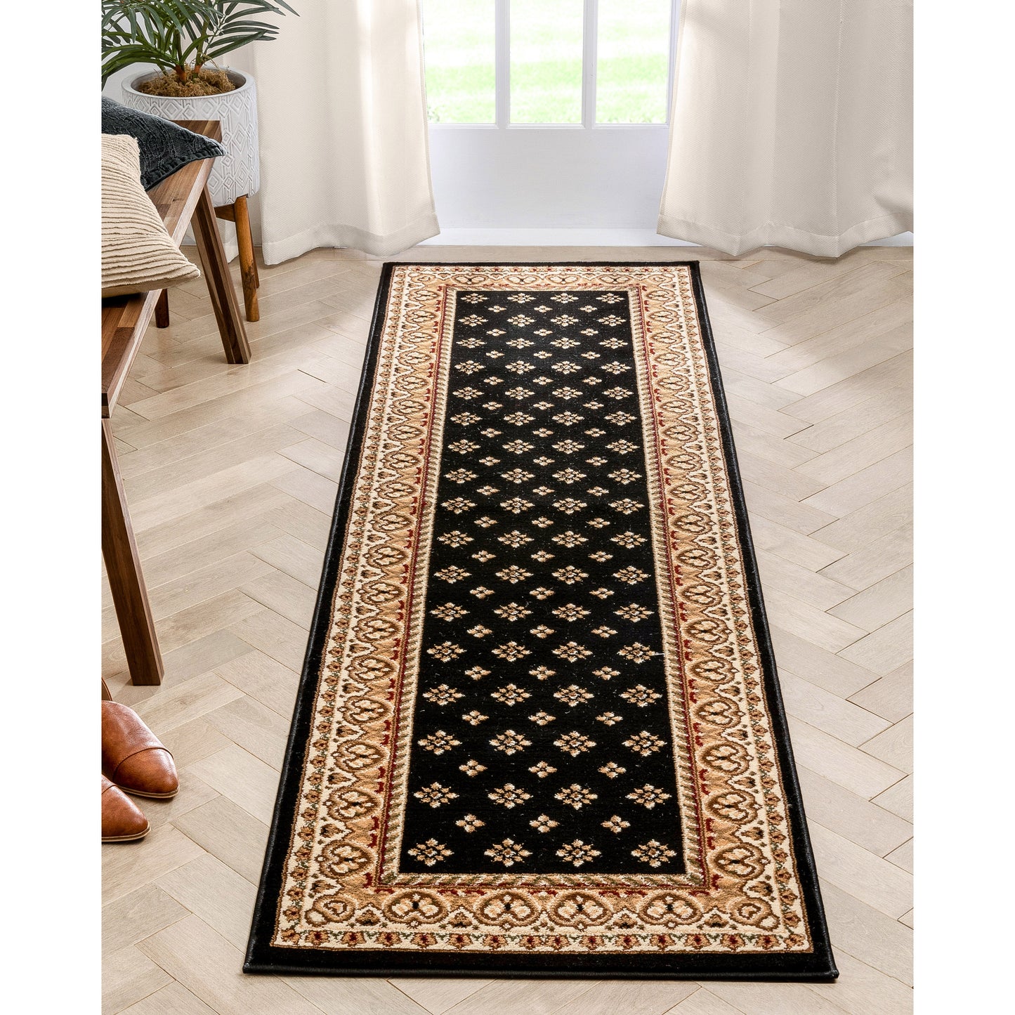 Hudson Terrace Black Traditional Rug 54893