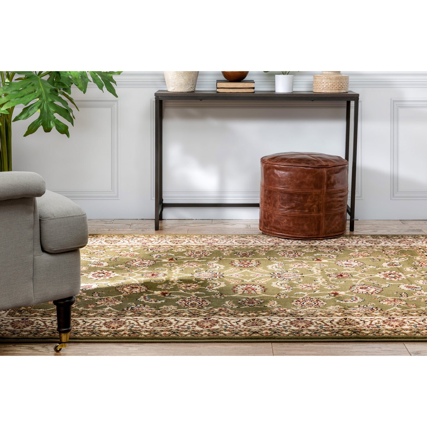 Sarouk Green Traditional Rug 54935