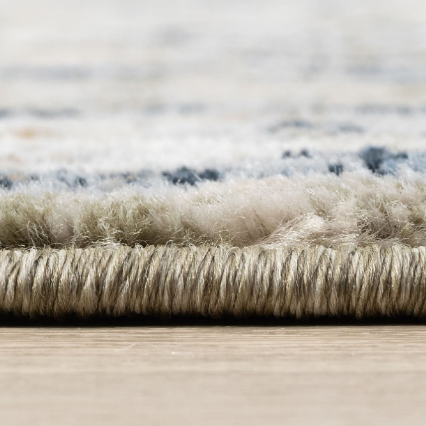 Indira Mythos Emerald Green Rug with Fringe IND-135