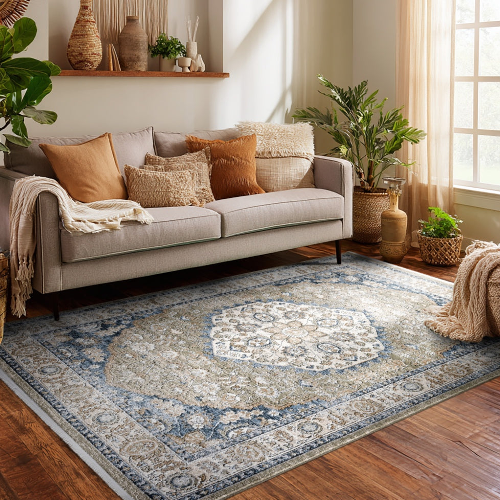 Indira Mythos Emerald Green Rug with Fringe IND-135