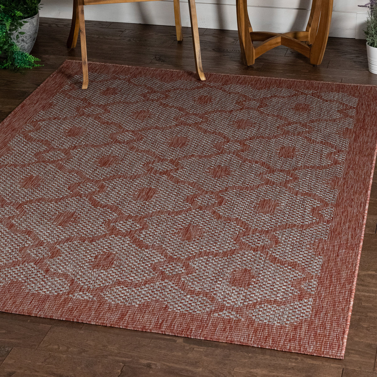 Sol Lattice Trellis Indoor Outdoor Coral Flatweave Rug MED-100