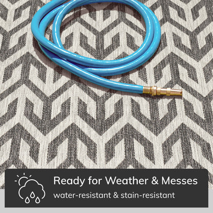 Atlantis Modern Geometric Black Indoor/Outdoor Rug MED-213