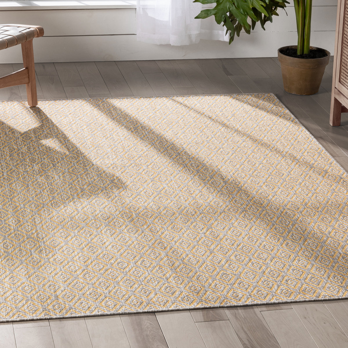 Sienna Modern Solid Pattern Yellow Flat-Weave Indoor/Outdoor Rug MIL-101