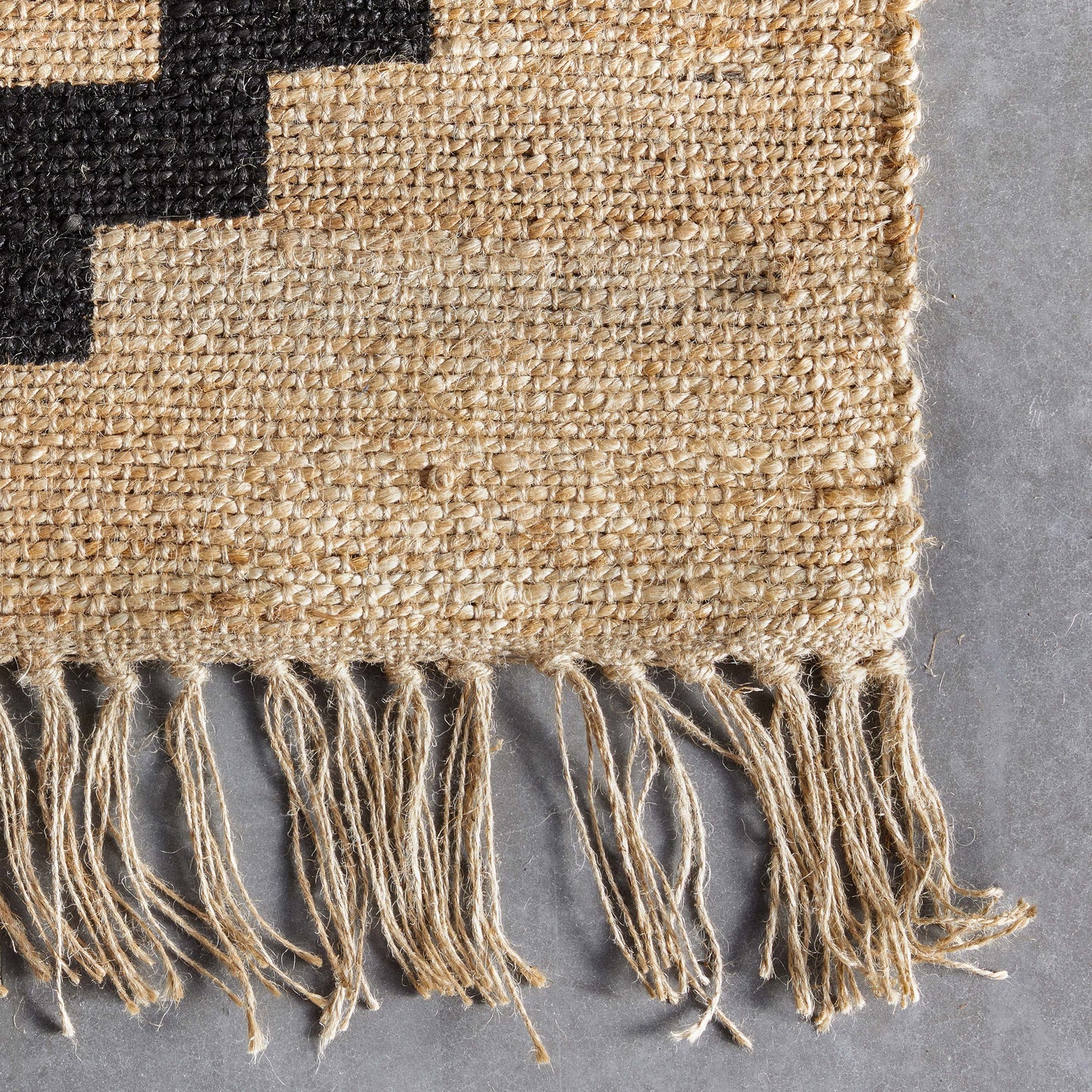 Rabia Jute Tribal Natural Black Hand-Woven Chunky-Textured Rug SAB-12