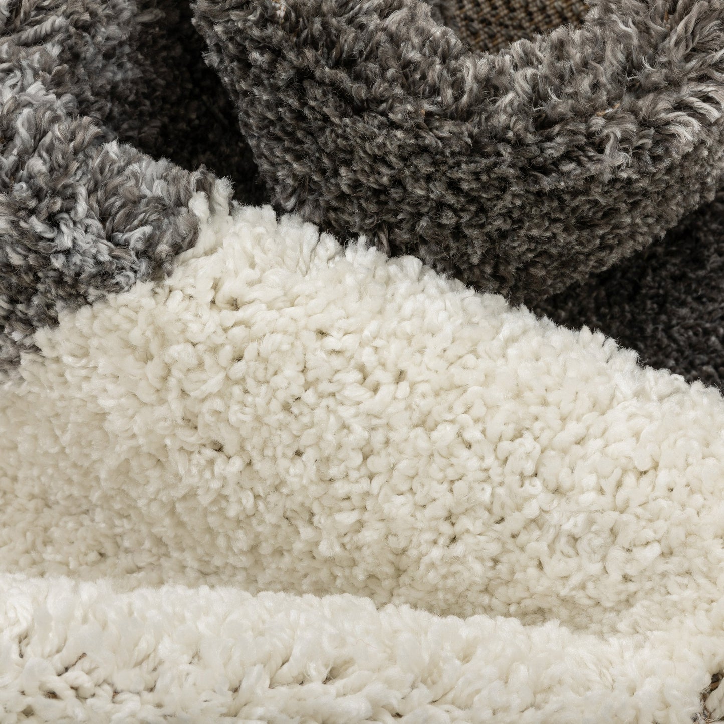 Cubes Geometric Boxes & Squares Dark Grey Thick Shag Rug 7007