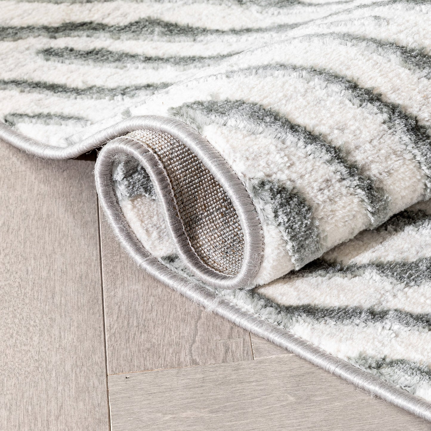 Asiya Modern Geometric Ivory High-Low Rug ANT-22