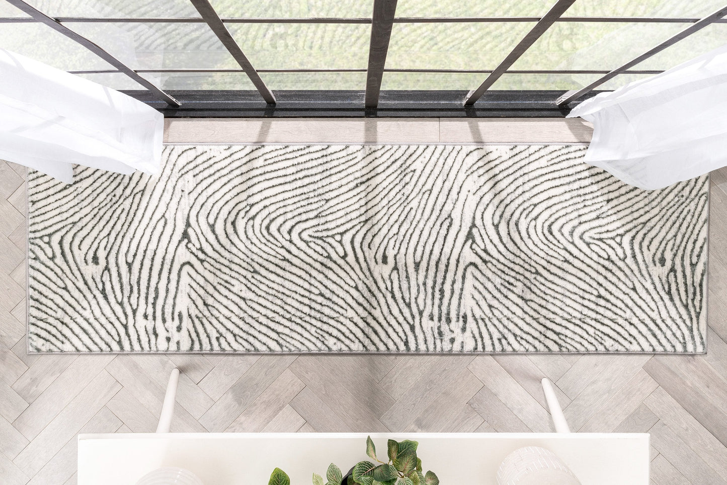 Asiya Modern Geometric Ivory High-Low Rug ANT-22