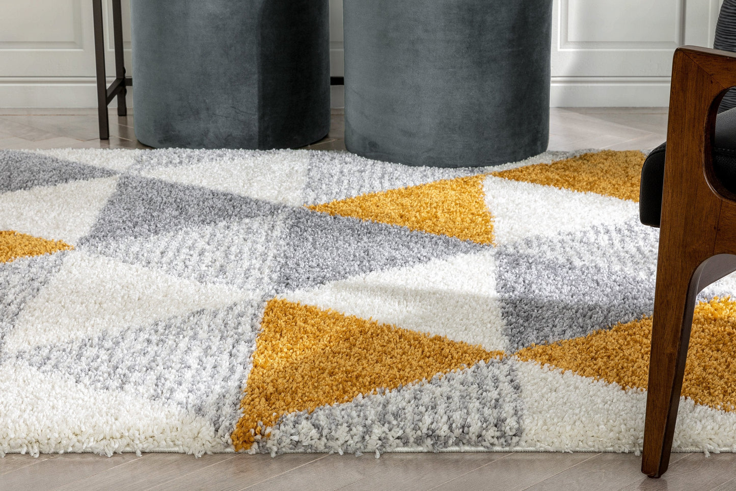 Reily Mid-Century Modern Geometric Triangle Pattern Yellow Shag Rug ARD-11
