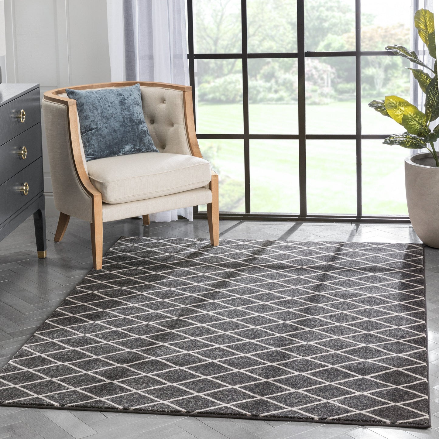 Aiden Trellis Modern Dark Grey Soft Rug BAL-27