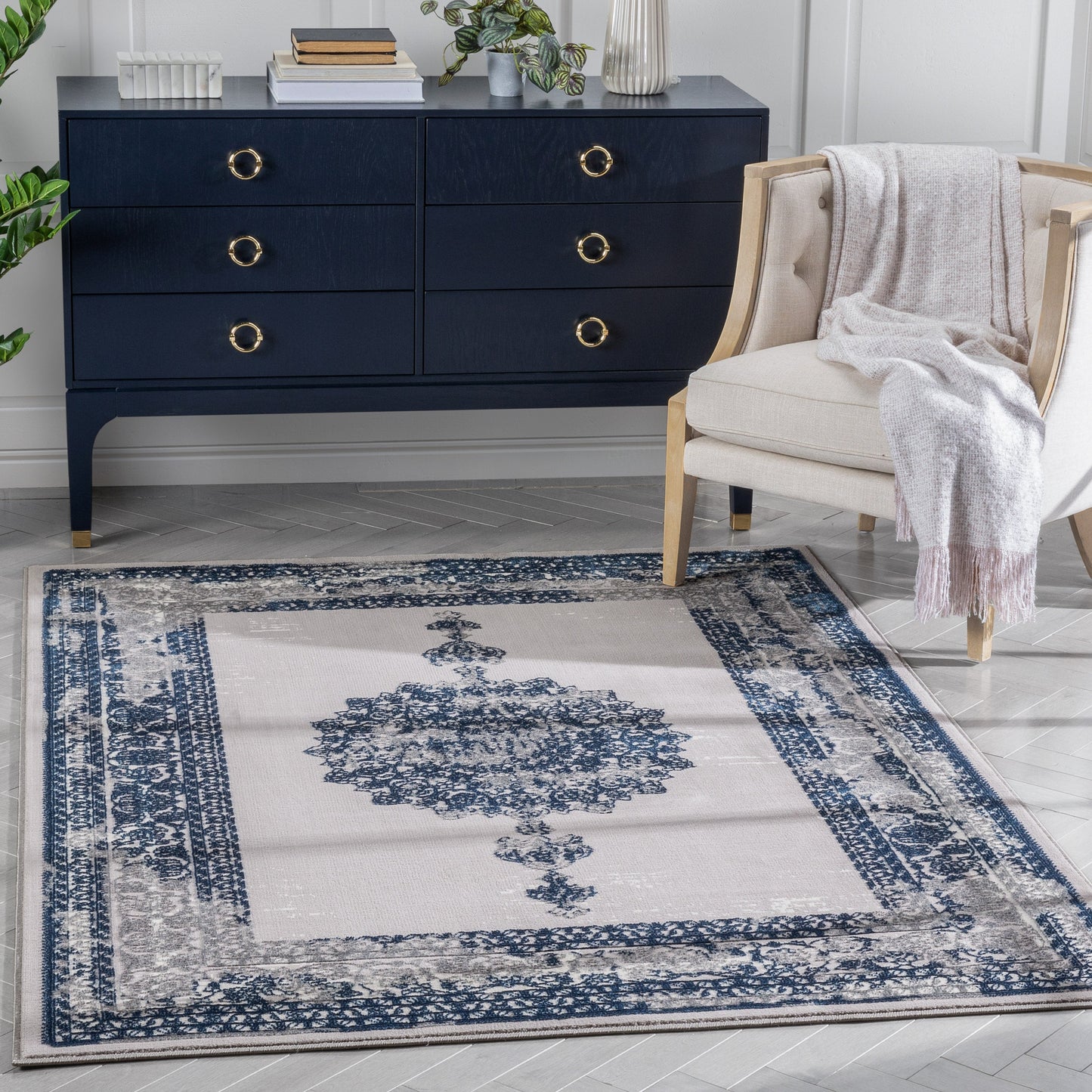 Gemma Vintage Medallion Oriental Blue Glam Rug CAI-14