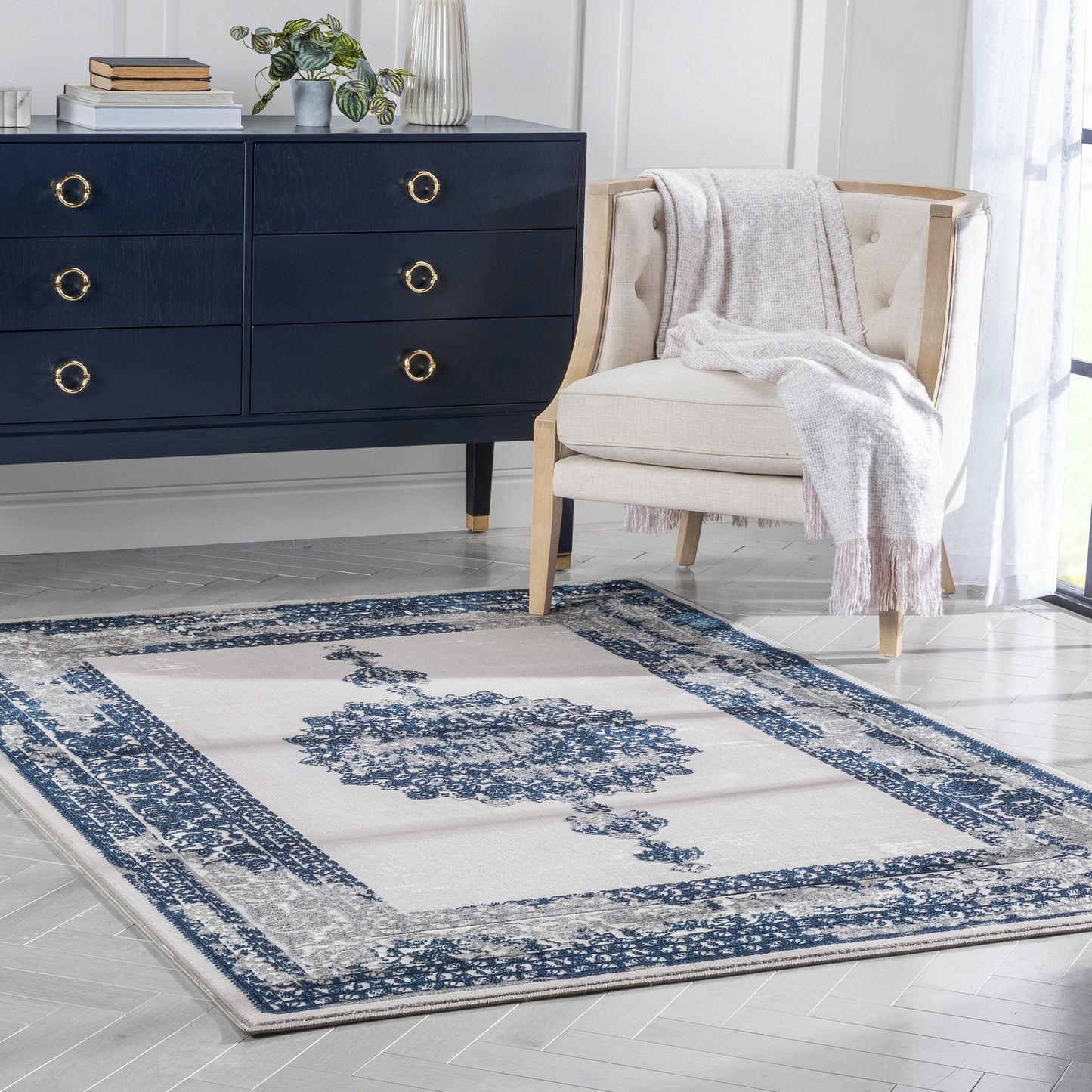 Gemma Vintage Medallion Oriental Blue Glam Rug CAI-14