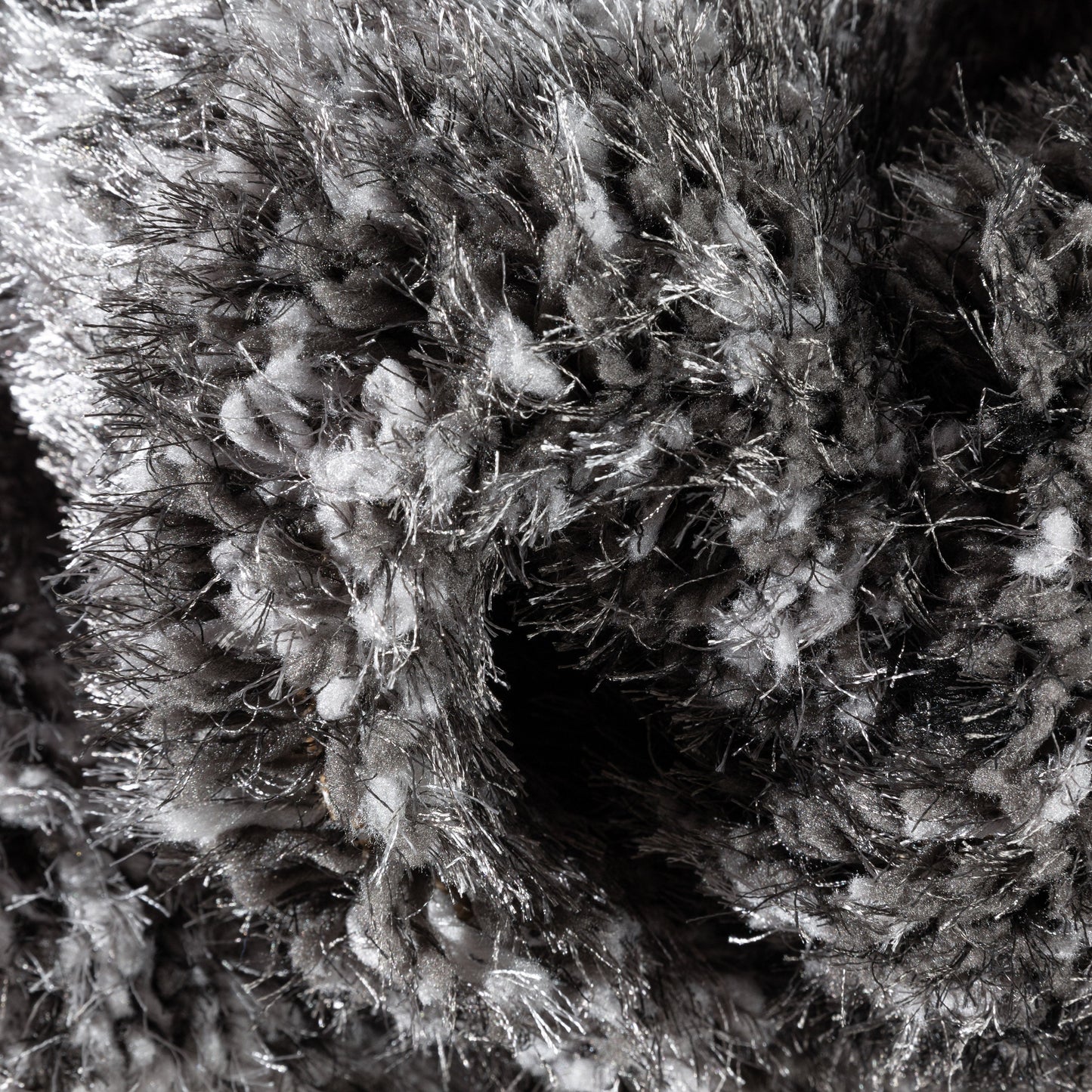 Kynlee Modern Abstract Black Shag Rug CAN-23