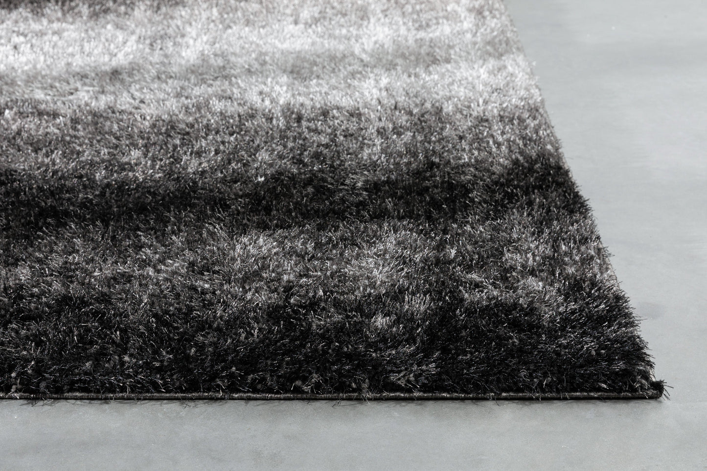Kynlee Modern Abstract Black Shag Rug CAN-23