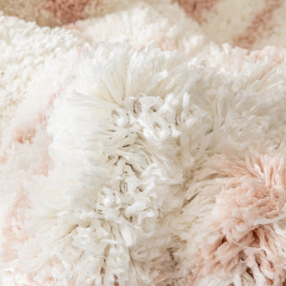 Coimbra Moroccan Diamond Pattern Blush Thick & Soft Shag Rug CE-29