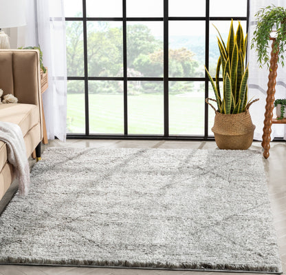 Aviero Moroccan Lattice Trellis Ivory Thick & Soft Shag Rug CE-42