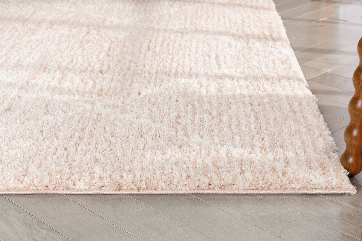 Aviero Moroccan Lattice Trellis Blush Thick & Soft Shag Rug CE-49