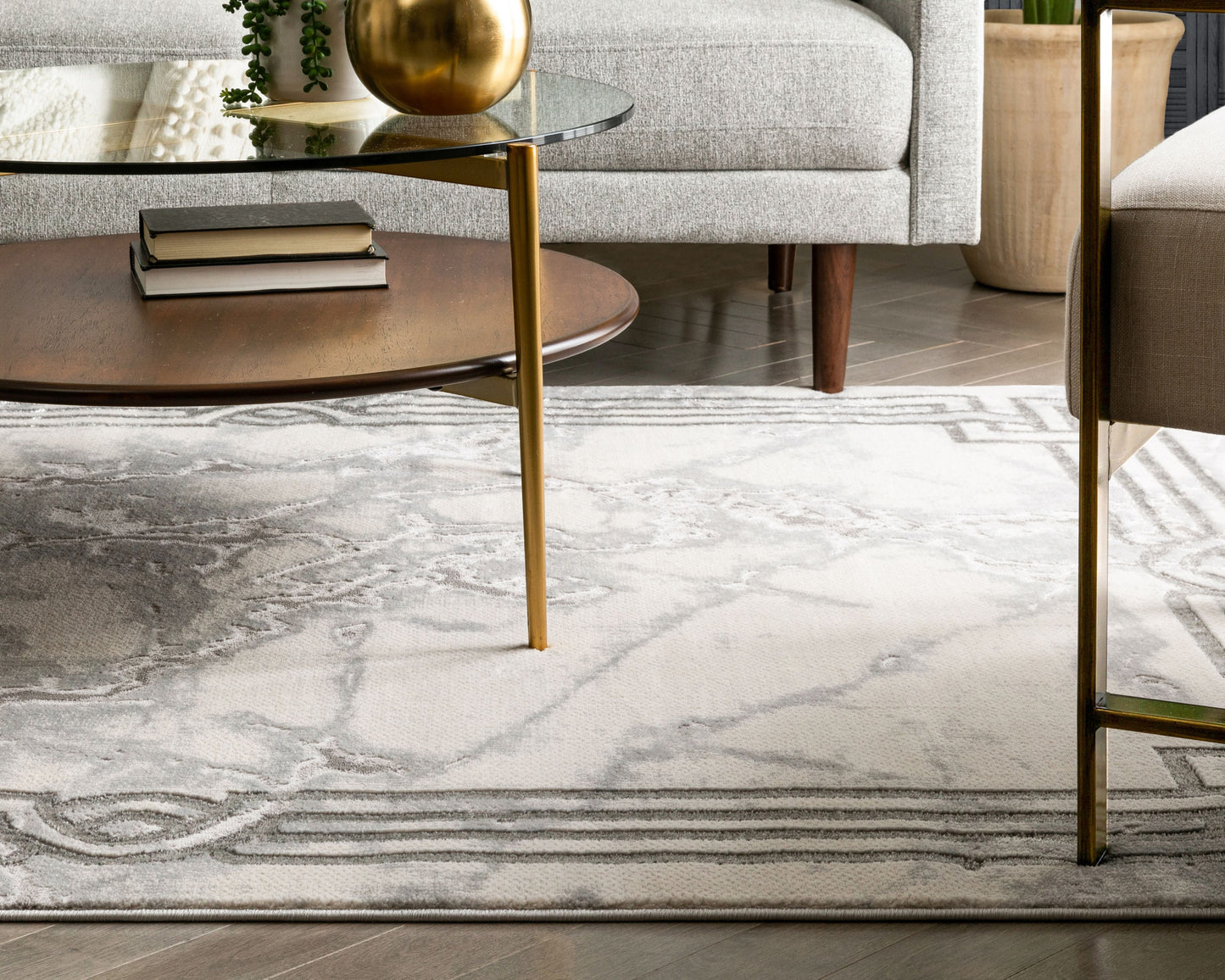Huntington Retro Marble Border Black Glam Rug FRM-73
