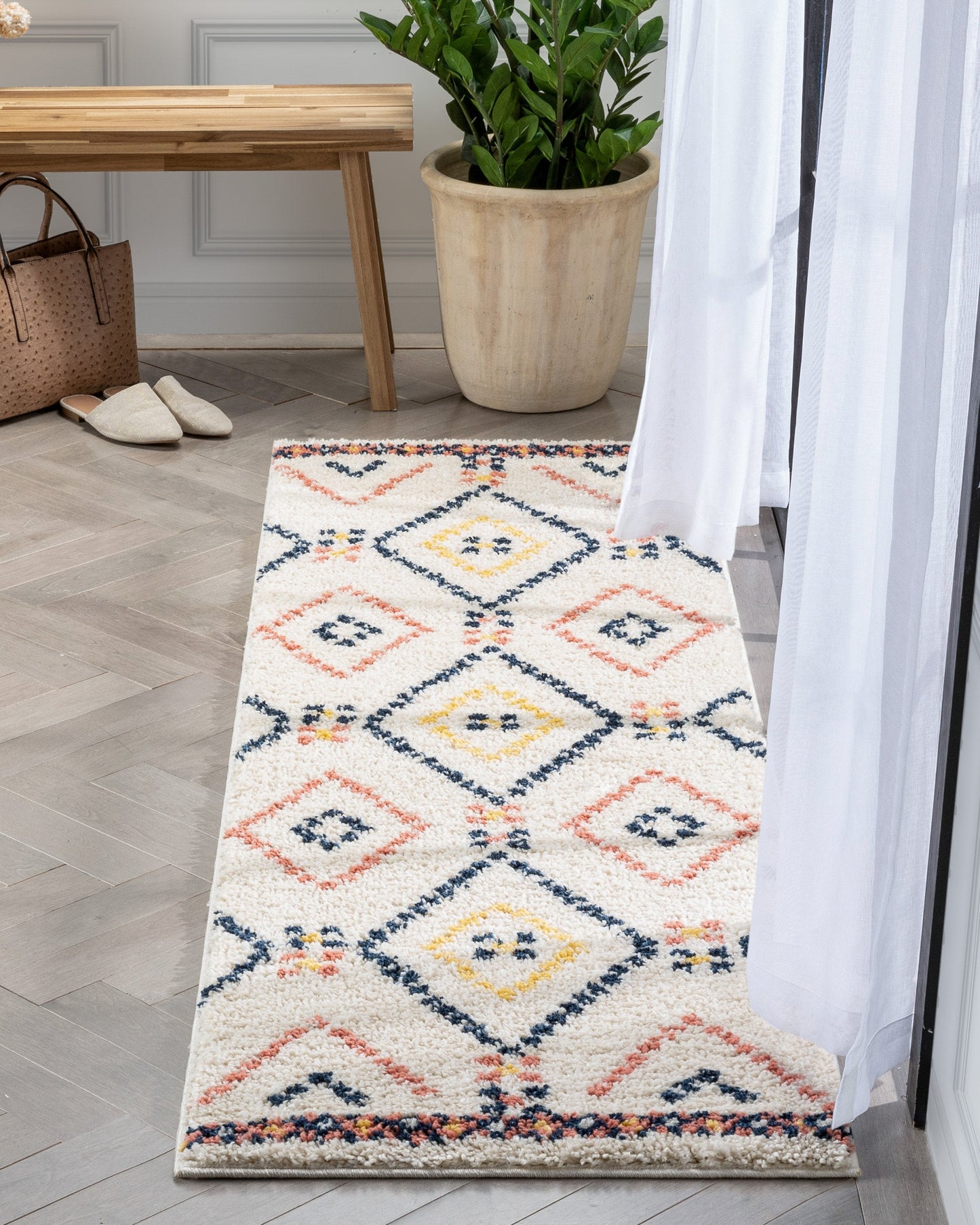 Puma Moroccan Tribal Diamond Pattern Ivory Thick Shag Rug GIG-82