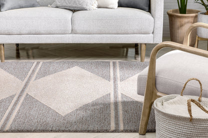 Evie Tribal Diamond Medallion Pattern Taupe Looped Pile Rug HAR-38