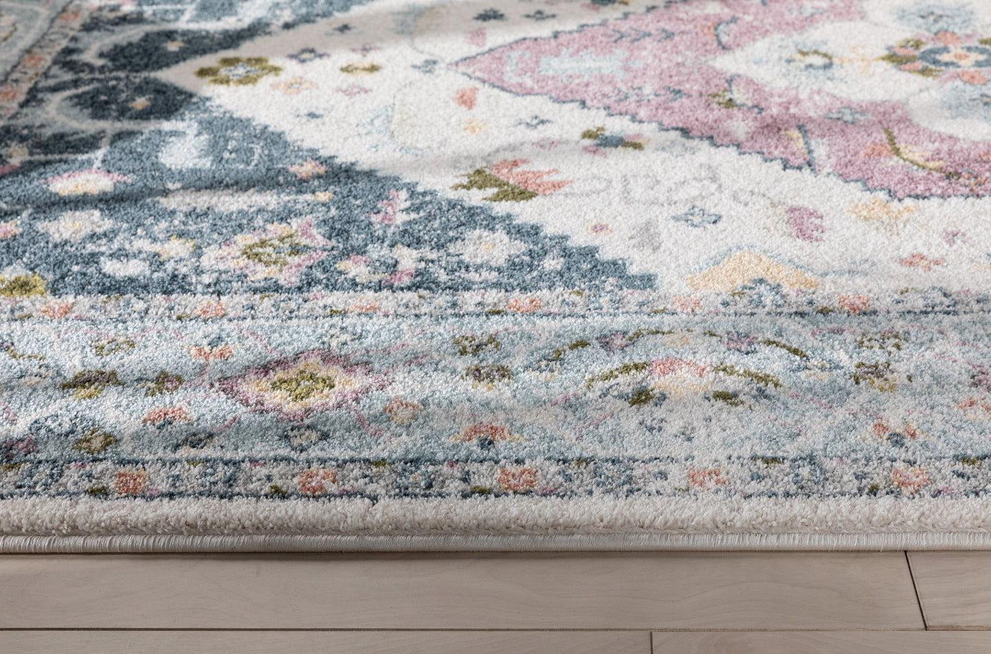 Maude Vintage Medallion Oriental Blue Blush Rug IVY-24