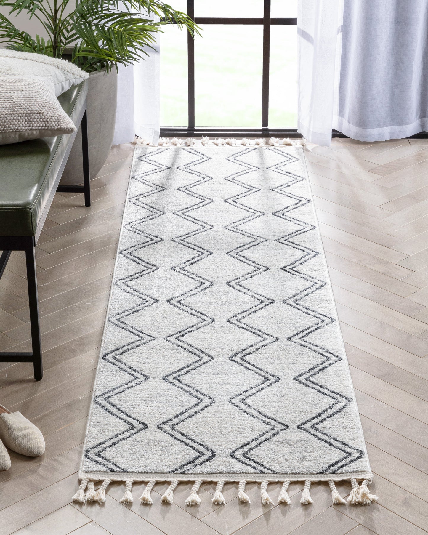 Reeve Modern Chevron Zig-Zag Grey Ivory Kids Rug KEN-37