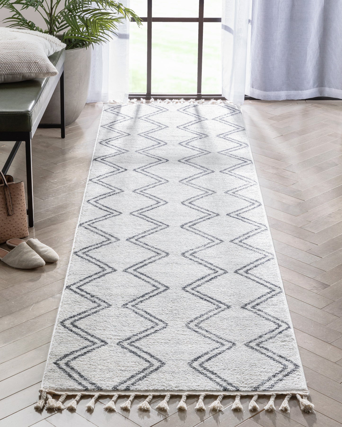 Reeve Modern Chevron Zig-Zag Grey Ivory Kids Rug KEN-37