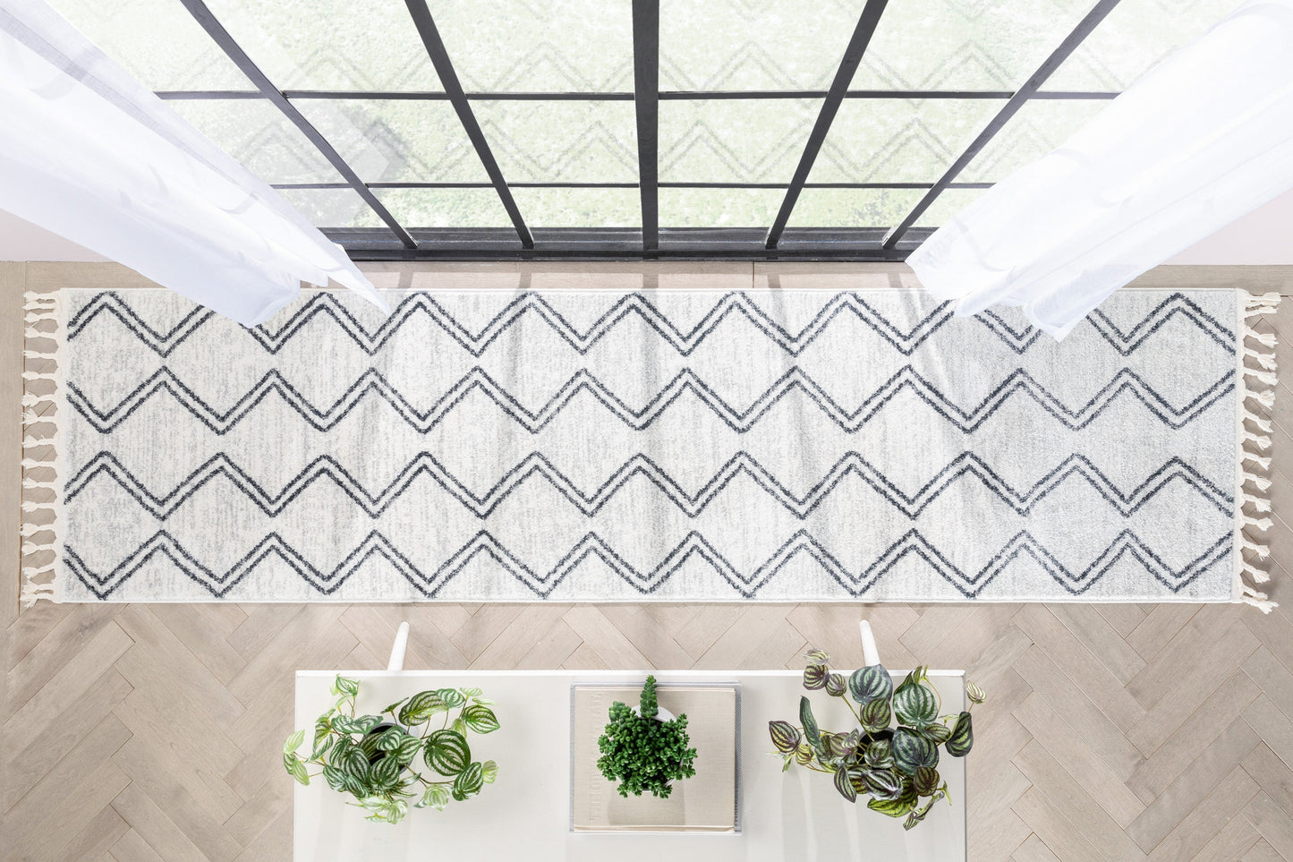 Reeve Modern Chevron Zig-Zag Grey Ivory Kids Rug KEN-37