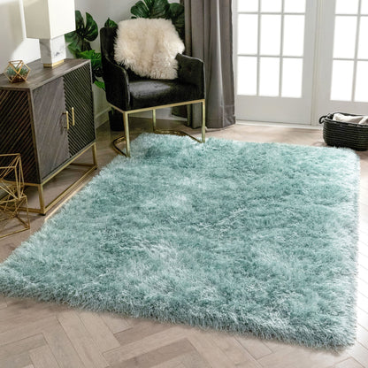 Chie Glam Solid Ultra-Soft Light Blue Shag Rug KU-16