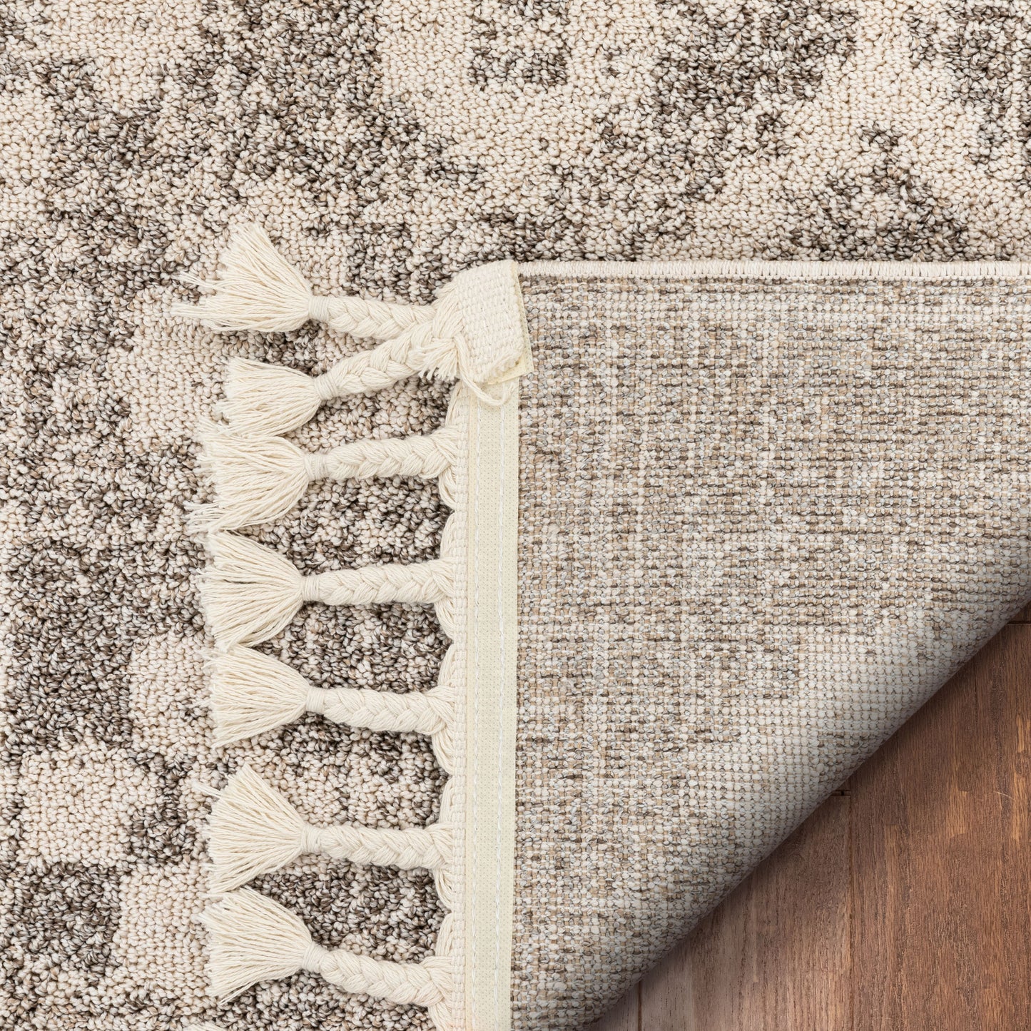 Romeo Moroccan Tribal Diamond Pattern Beige Kilim-Style Rug LDL-182