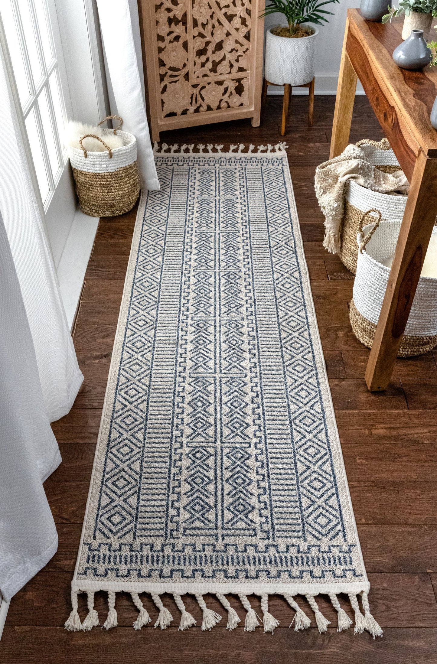 Dora Tribal Moroccan Geometric Light Blue Kilim-Style Rug LDL-66
