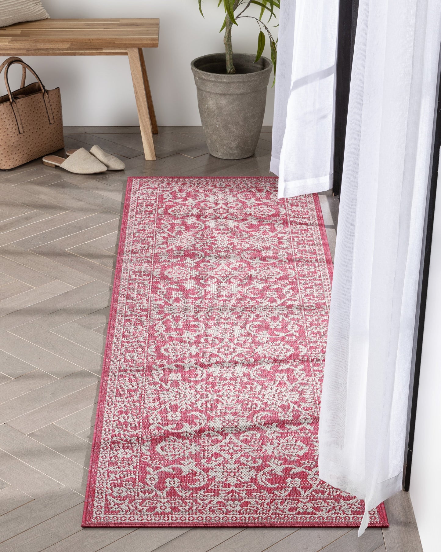 Delphi Oriental Persian Indoor/Outdoor Fuchsia Flat-Weave Rug LIA-200