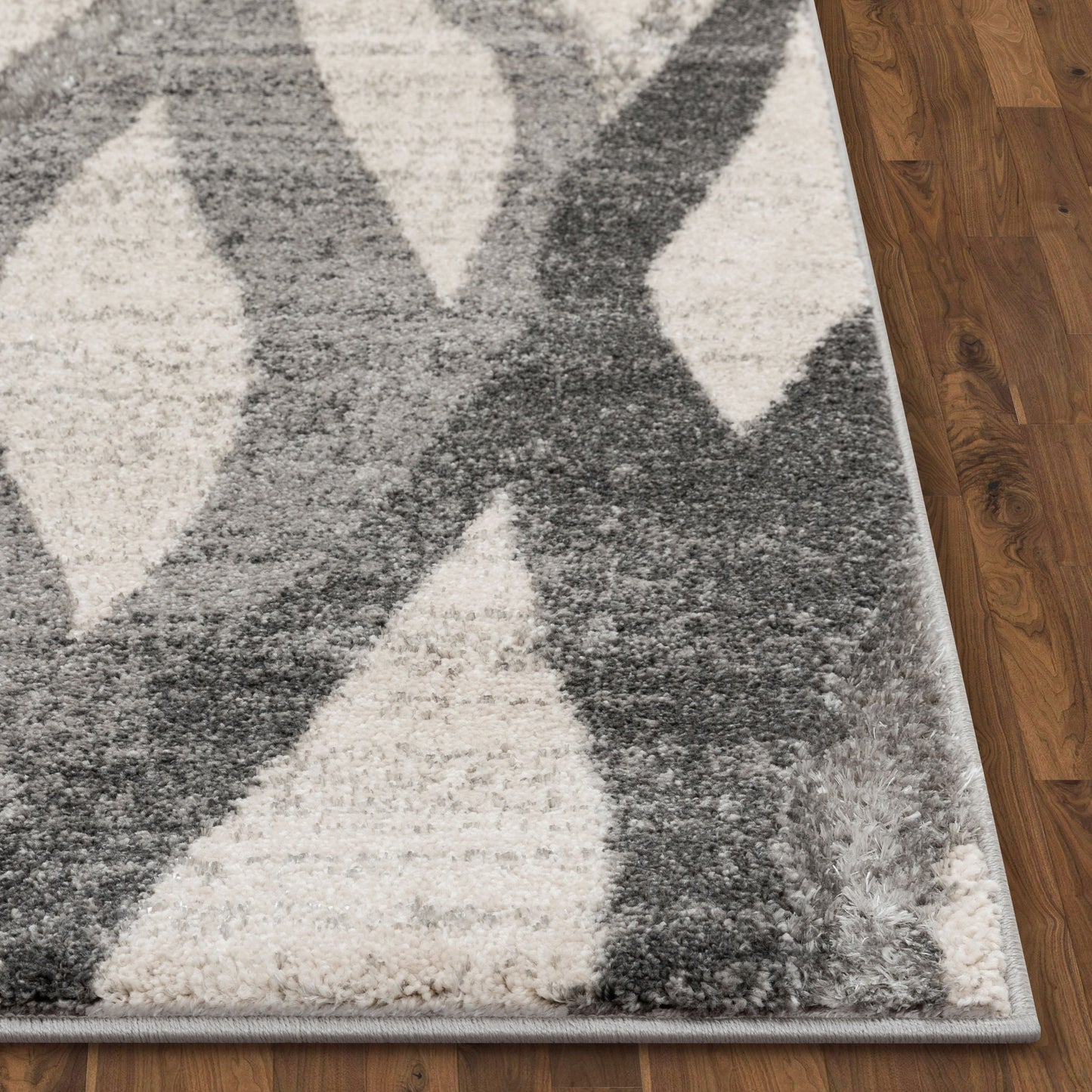 Toro Modern Ogee Geometric Ivory Rug LIS-02