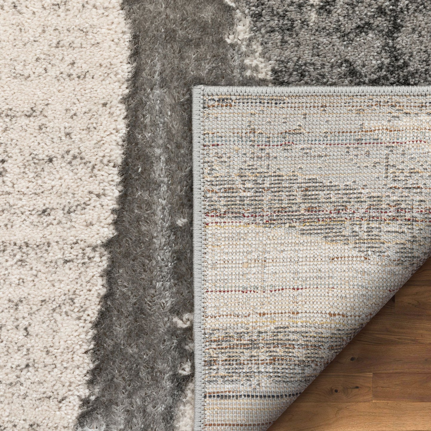 Toro Modern Ogee Geometric Ivory Rug LIS-02
