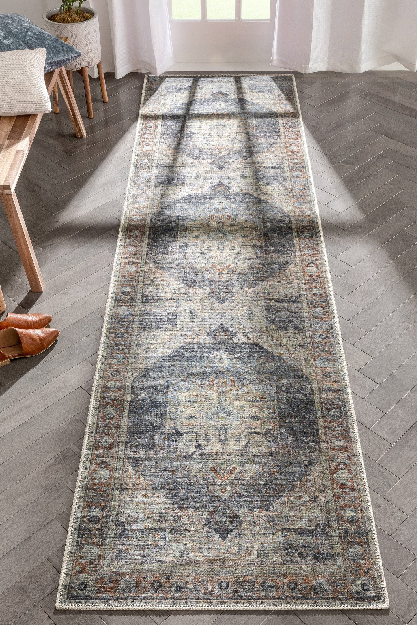 Binita Machine Washable Vintage Medallion Oriental Grey Ivory Flat-Weave Rug LOT-247-