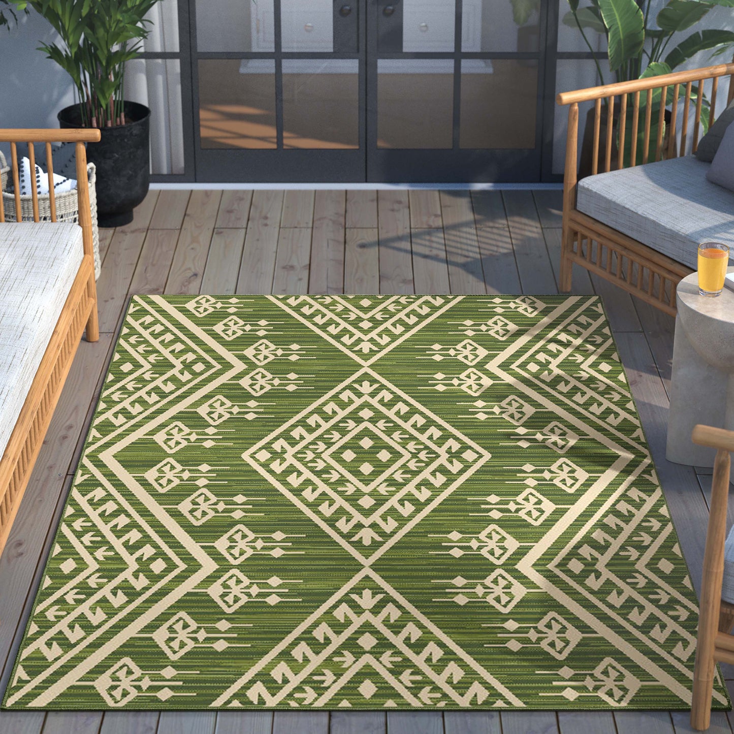 Cascade Tribal Diamond Pattern Indoor/Outdoor Green Flat-Weave Rug MED-195