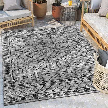 Quay Tribal Indoor/Outdoor Grey Flat-Weave Rug MED-207