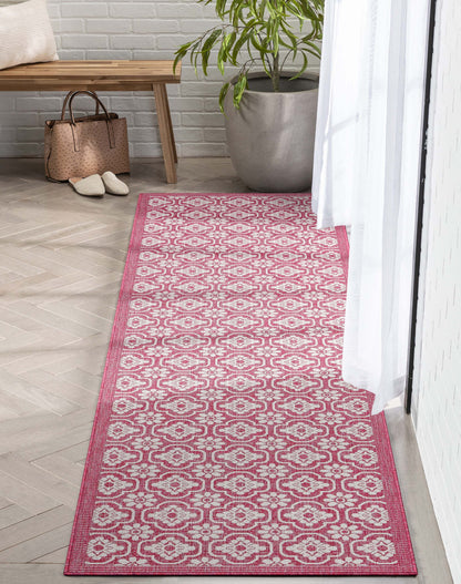 Manola Tribal Indoor/Outdoor Fuschia Flat-Weave Rug MED-239