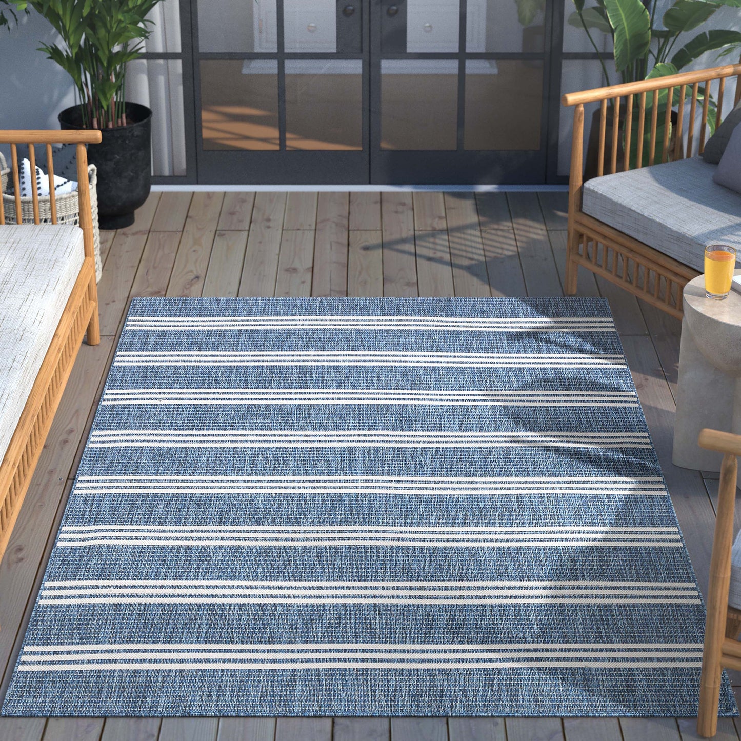 Catalina Modern Stripes Indoor/Outdoor Blue Flat-Weave Rug MED-254