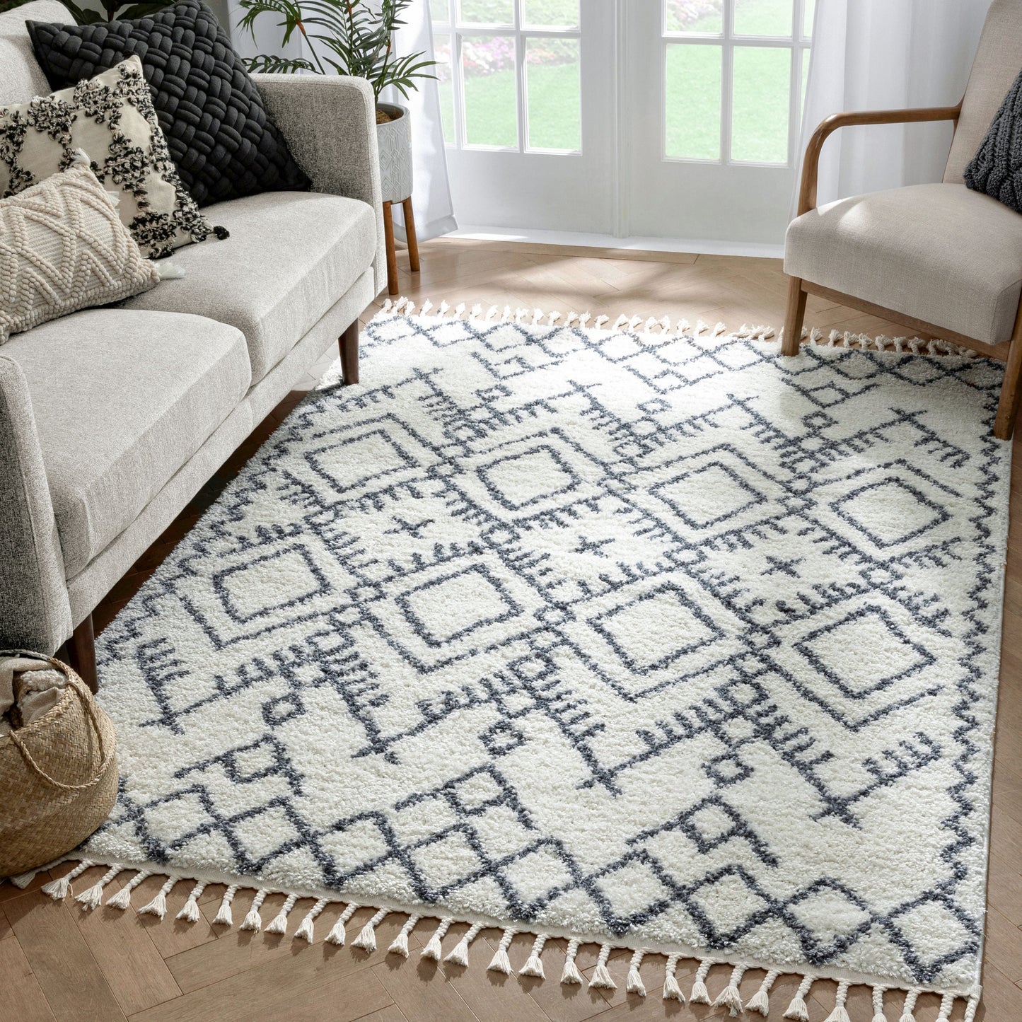 Chantico Moroccan Lattice Grey Shag Rug MEL-17