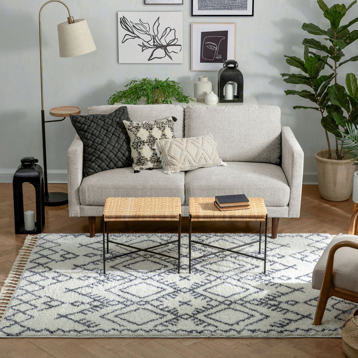 Chantico Moroccan Lattice Grey Shag Rug MEL-17