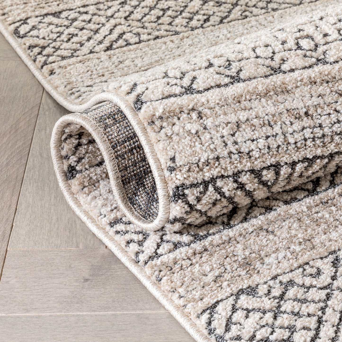 Fresco Tribal Geometric Beige Distressed High-Low Rug MG-202