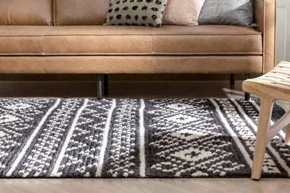 Nokomis Tribal Diamond Lattice Pattern Grey High-Low Textured Pile Rug MYA-17